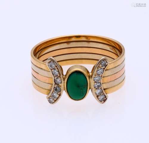 Gold ring with emerald and diamond