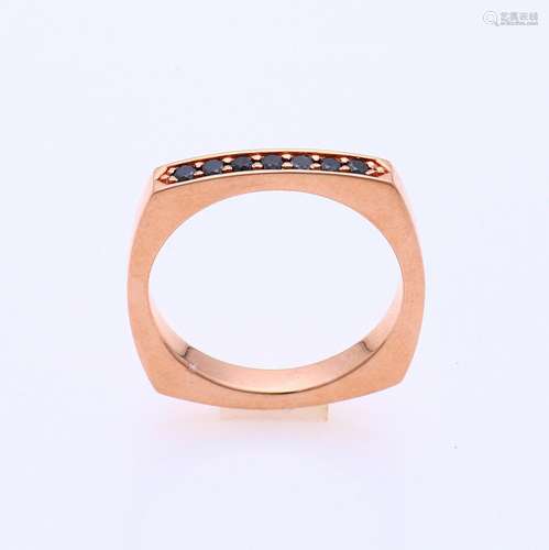 Rose gold ring with black diamonds