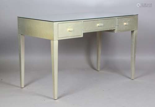 A modern Julian Chichester grey painted dressing table with ...