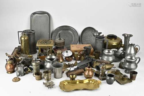 Lot old/antique tin + copperware