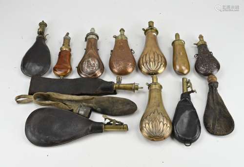 Interesting lot of antique powder horns