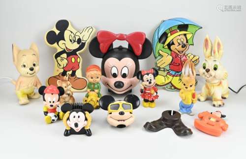 Large lot of Disney figures (13x)