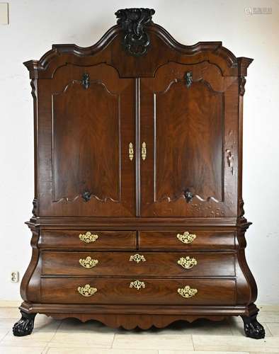 Dutch linen cabinet