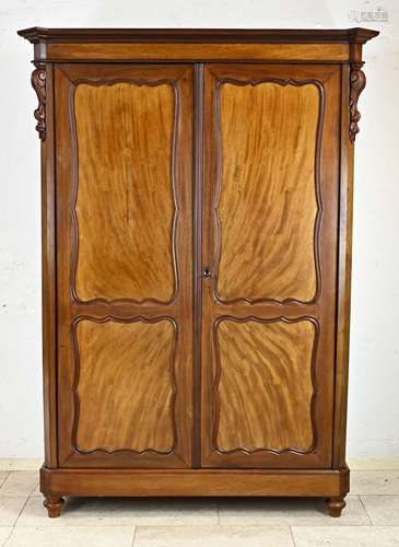 Antique mahogany 2-door cabinet, 1870