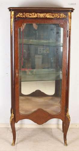 display cabinet