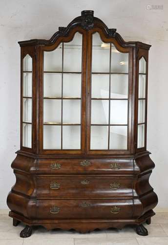 Dutch display cabinet