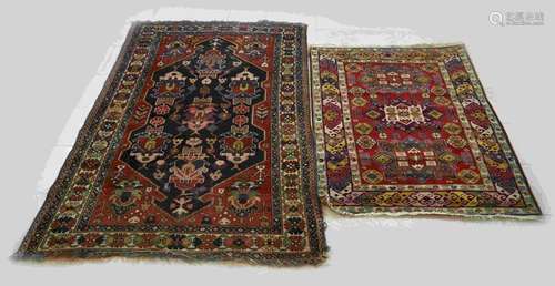 2x Persian rugs, 190 x 130 cm. / 130 x 110 cm.