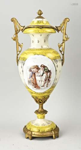 Antique lidded vase, 1900