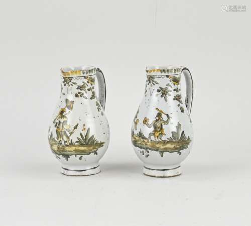 Two 18th century oil and vinegar jugs, H 14 cm.
