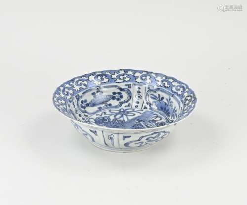 17th century Chinese Wanli bowl Ø 21 cm.