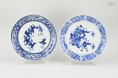 Two 18th century Chinese plates