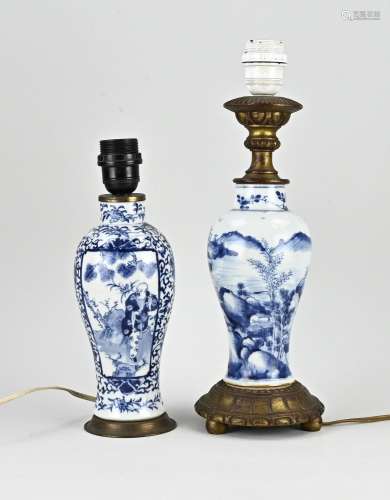 Two Chinese vase lamps