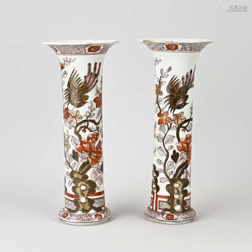 Two rare antique Chinese vases, H 24.5 cm.