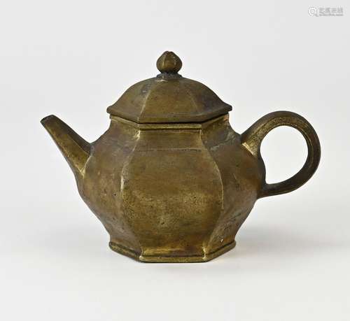 Chinese bronze teapot