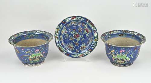 Three parts Chinese porcelain