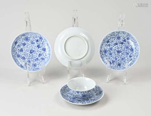 Lot 18th century Chinese porcelain (5x)