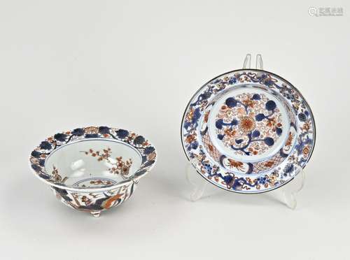 Two parts Imari porcelain