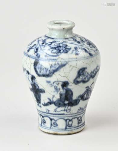 Chinese Meiping vase, H 11 cm.