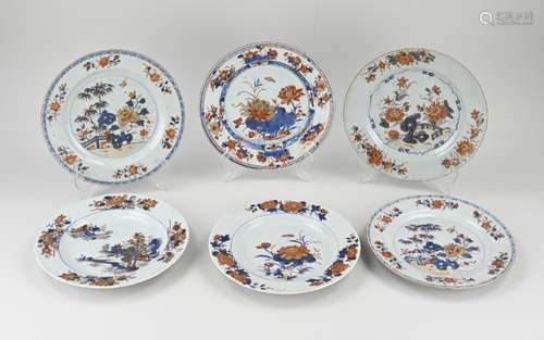 Six 18th century Chinese plates Ø 23 cm.