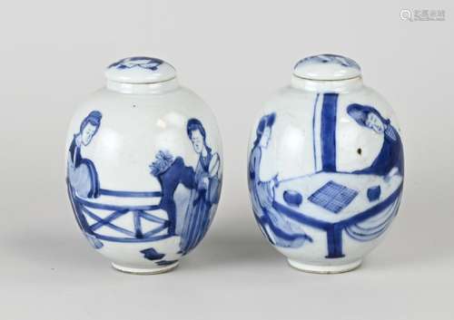 Two Chinese tea canisters, H 10.5 cm.