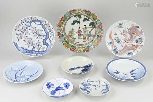 Lot of Japanese porcelain (8x)