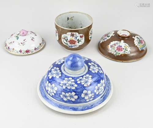 Lot of antique Chinese porcelain (4x)