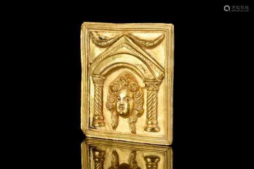 LARGE ROMAN GOLD PLAQUE WITH AN ACTOR'S MASK - WITH REPORT
