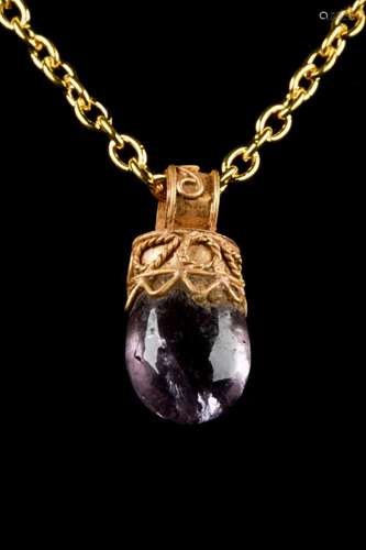 GREEK HELLENISTIC GOLD FILIGREE PENDANT WITH AMETHYST