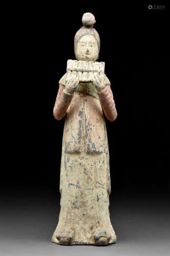 CHINESE TANG DYNASTY TERRACOTTA FEMALE MUSICIAN - TL TESTED