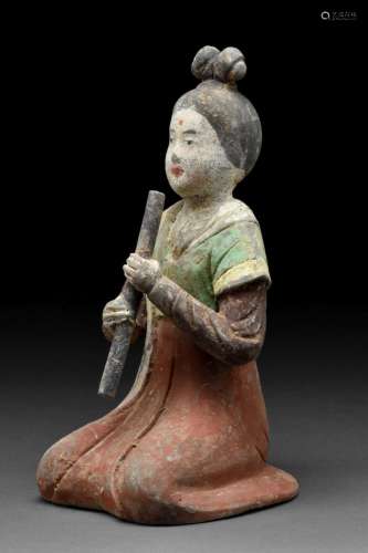 CHINESE TANG DYNASTY TERRACOTTA FEMALE MUSICIAN - TL TESTED