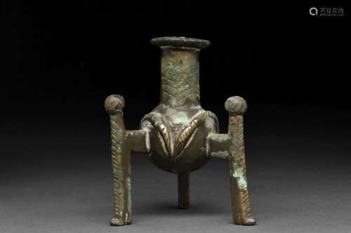 SELJUK BRONZE TRIPOD KOHL JAR