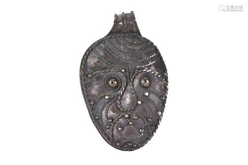 VIKING FILIGREE FACE PENDANT