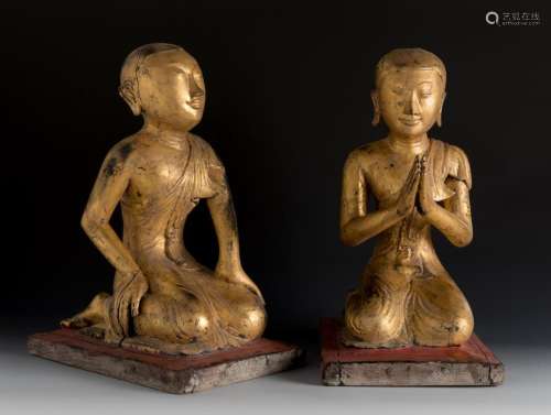 Couple of Burmese monks, 18th century. Polychrome wood and g...