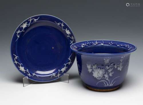 Qing dynasty pot with saucer. China, early 20th century. Han...