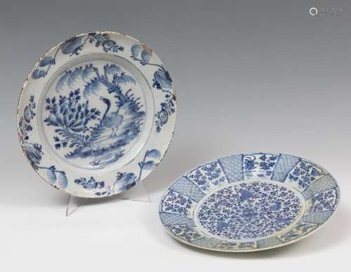 Two large plates; China, Qianlong, 18th century. Ceramics. T...
