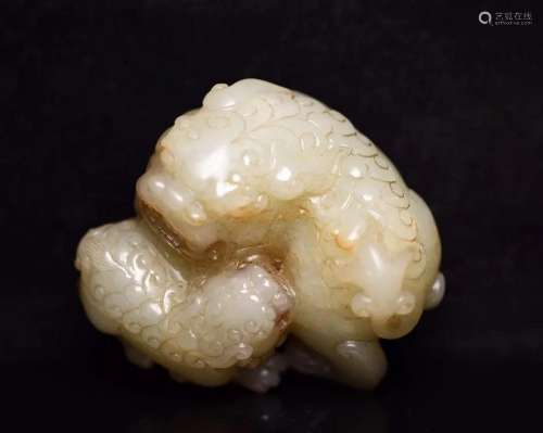 Chinese Qing Dy Hetian Jade Double Lion Statue