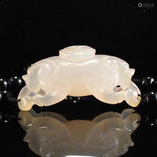 Vintage Chinese Agate Fortune Baest Bracelet