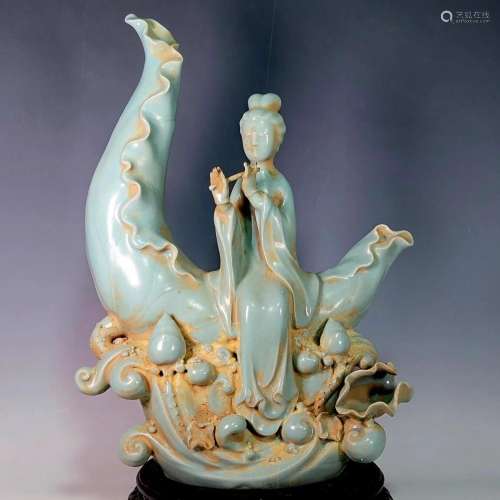 Chinese Ru Kiln Lotus Flower Fairy Porcelain Statue