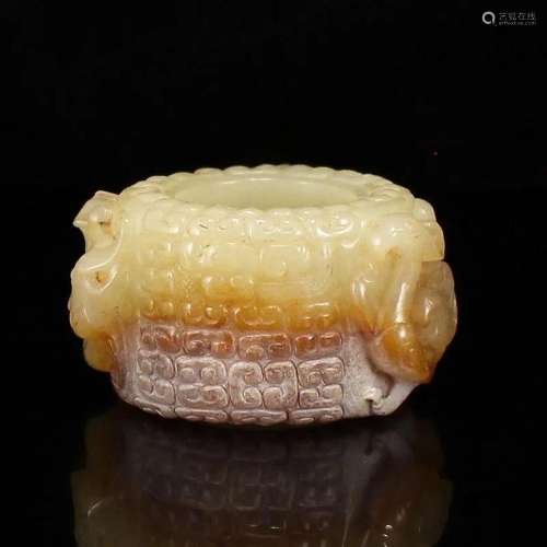 Vintage Chinese Hetian Jade Chi Dragon Ring