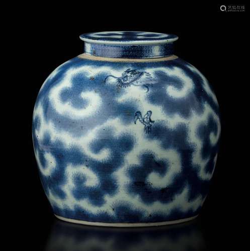 A porcelain potiche, China, Qing Dynasty