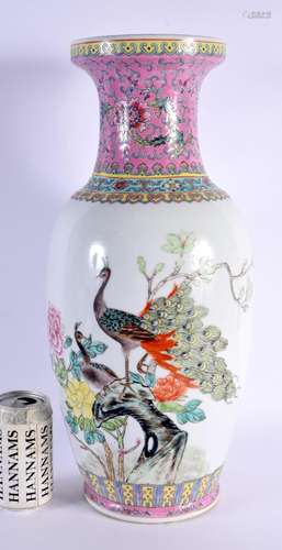 A LARGE CHINESE REPUBLICAN PERIOD FAMILLE ROSE VASE painted ...