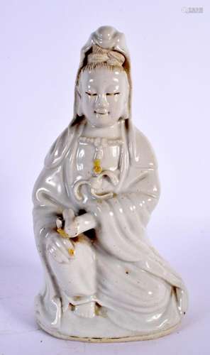 AN 18TH/19TH CENTURY CHINESE BLANC DE CHINE PORCELAIN IMMORT...