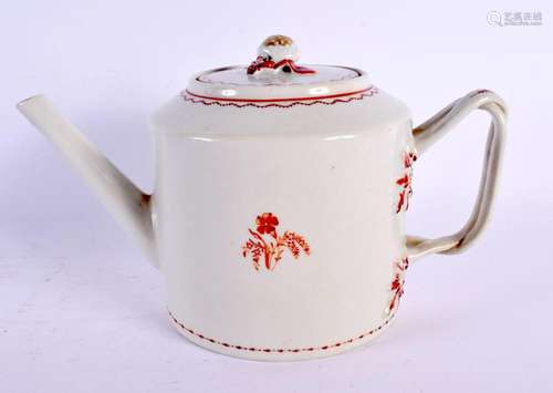 AN 18TH CENTURY CHINESE EXPORT PORCELAIN TEAPOT AND COVER Qi...