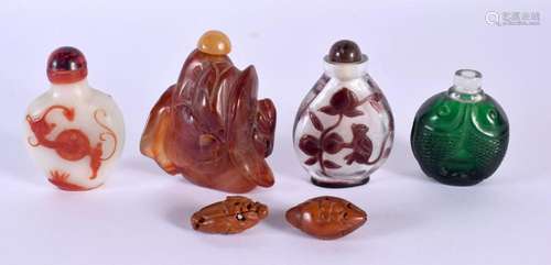 FOUR EARLY 20TH CENTURY CHINESE SNUFF BOTTLES Late Qing/Repu...