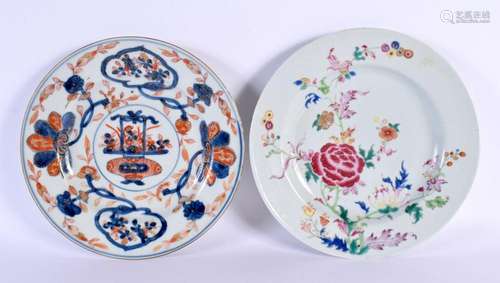 A LATE 17TH/18TH CENTURY CHINESE IMARI PORCELAIN PLATE Kangx...