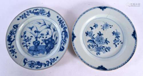 A 17TH/18TH CENTURY CHINESE EXPORT BLUE AND WHITE PLATES Kan...