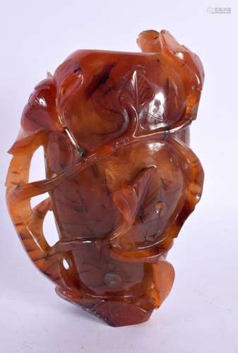 A 19TH CENTURY CHINESE CARVED AGATE VASE Qing, overlaid with...