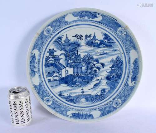 A LARGE 19TH CENTURY CHINESE BLUE AND WHITE PORCELAIN CHARGE...