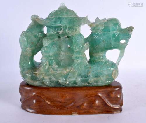 A LATE 19TH CENTURY CHINESE CARVED AVENTURINE GREEN QUARTZ S...