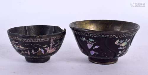 TWO 17TH/18TH CENTURY CHINESE BLACK LACQUER TEABOWLS Kangxi/...